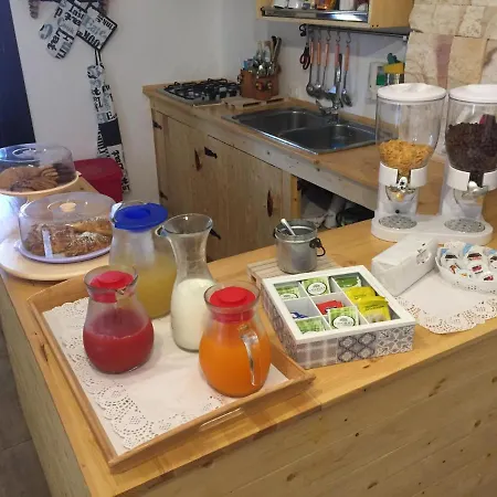 לינה וארוחת בוקר Kite House Stagnone מרסאלה